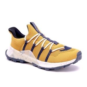 HOLO Men's Artemis Trail Runner IN HONEY men’s 9